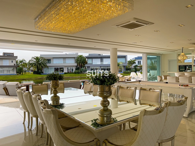 Incrível mansão beira lago no condomínio Enseada: 6ª foto da galeria de imagens do imóvel