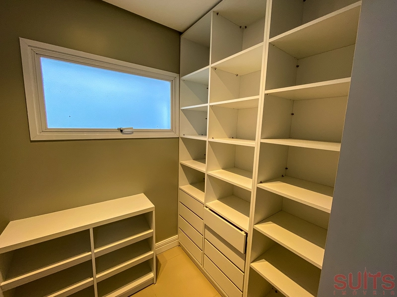 Incrível sobrado no condomínio Condado de Capão: 12ª foto da galeria de imagens do imóvel