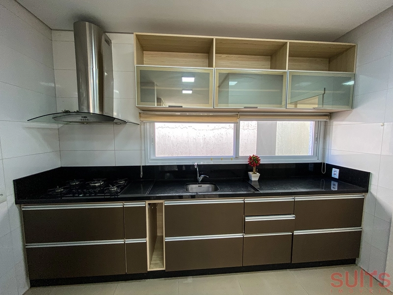 Incrível sobrado no condomínio Condado de Capão: 8ª foto da galeria de imagens do imóvel