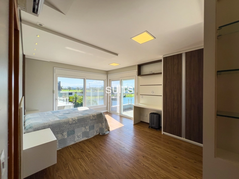 Excelente sobrado beira lago no Condomínio Enseada: 24ª foto da galeria de imagens do imóvel