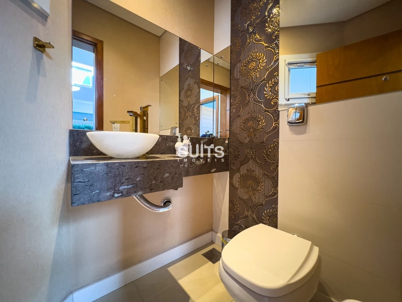 Excelente sobrado beira lago no Condomínio Enseada: 8ª foto da galeria de imagens do imóvel