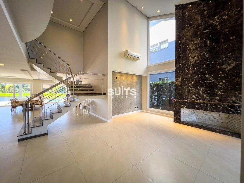 Excelente sobrado beira lago no Condomínio Enseada: 5ª foto da galeria de imagens do imóvel