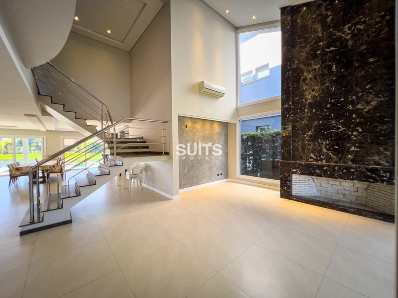 Excelente sobrado beira lago no Condomínio Enseada: 6ª foto da galeria de imagens do imóvel