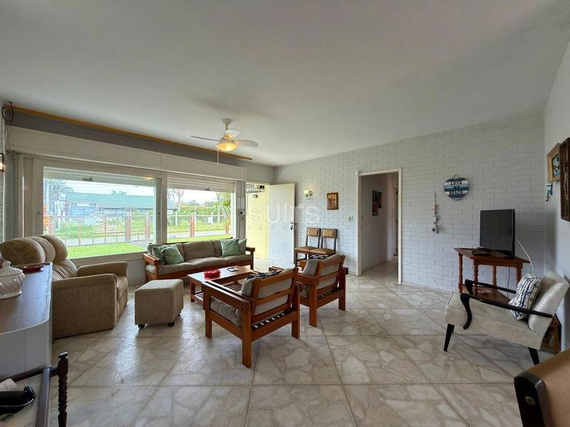 Casa à venda com 02 terrenos em Atlântida : 11ª foto da galeria de imagens do imóvel