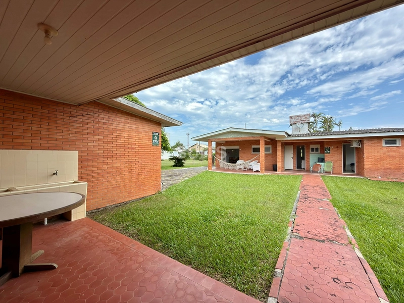 Casa à venda com 02 terrenos em Atlântida : 19ª foto da galeria de imagens do imóvel