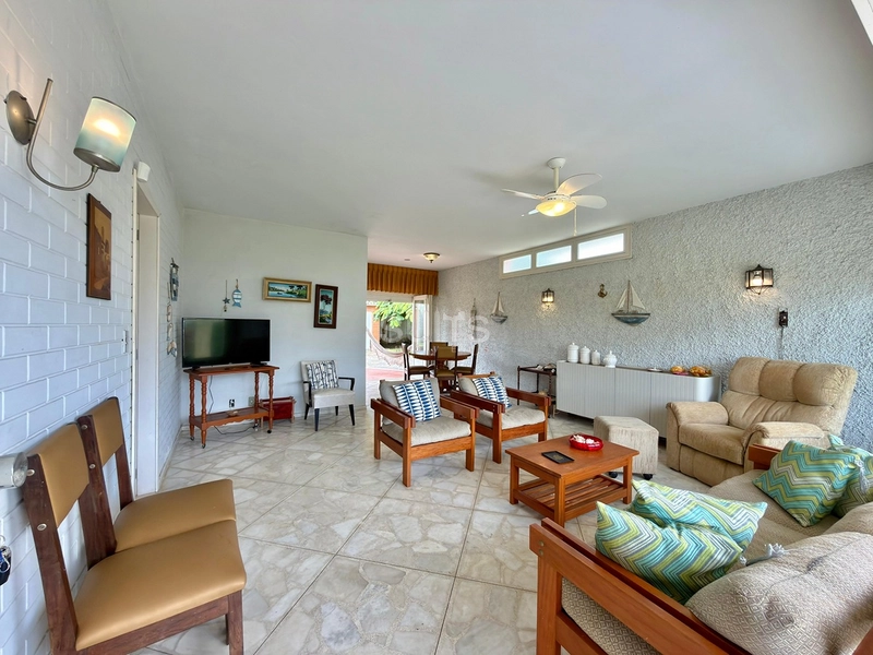 Casa à venda com 02 terrenos em Atlântida : 10ª foto da galeria de imagens do imóvel