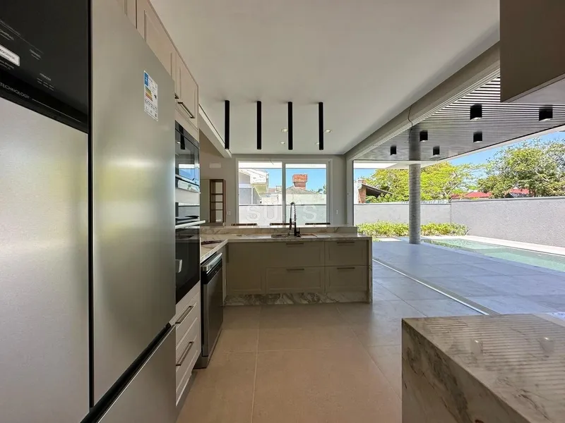 Incrível casa à venda na praia de Atlântida em Xangri-Lá: 18ª foto da galeria de imagens do imóvel