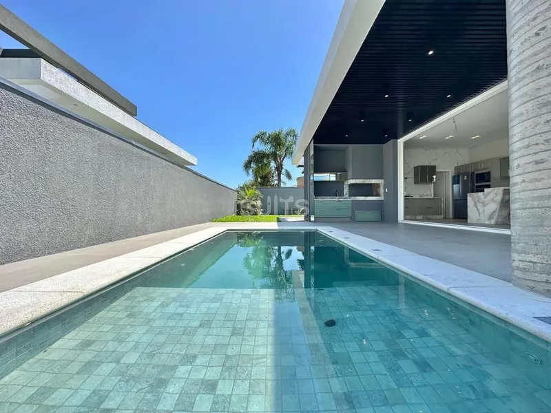 Incrível casa à venda na praia de Atlântida em Xangri-Lá: 23ª foto da galeria de imagens do imóvel