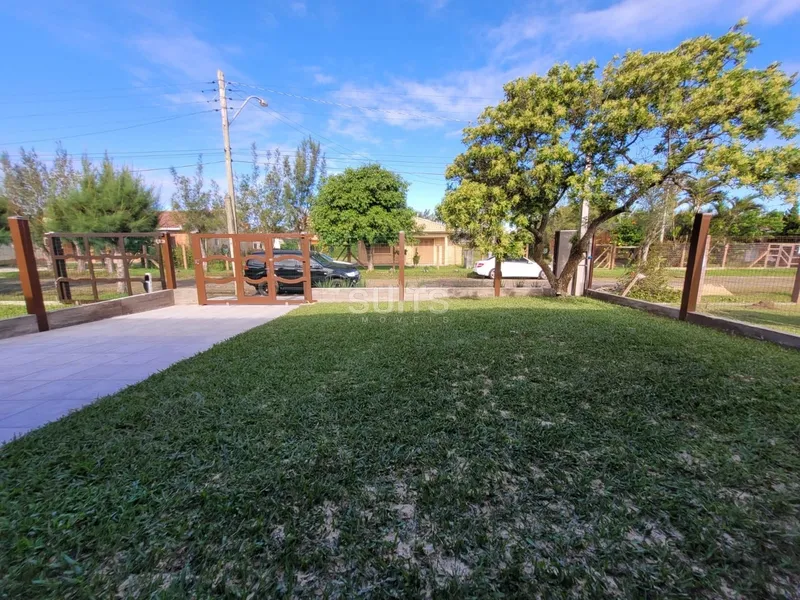 Excelente casa em Atlântida Sul: 8ª foto da galeria de imagens do imóvel