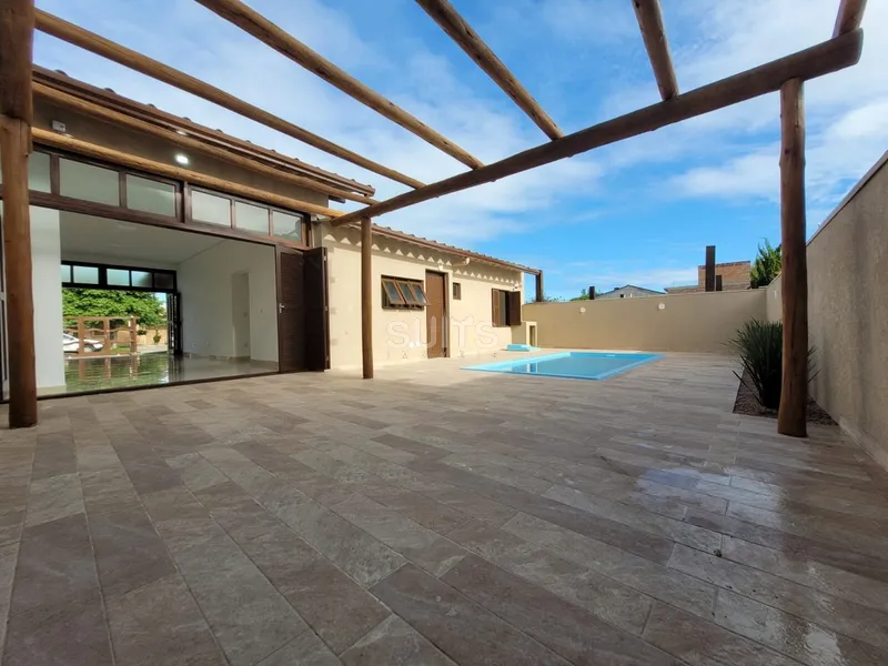 Excelente casa em Atlântida Sul: 26ª foto da galeria de imagens do imóvel