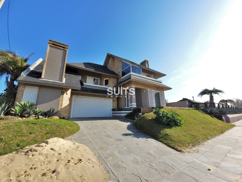 Excelente sobrado na beira mar da praia de Atlântida: 3ª foto da galeria de imagens do imóvel