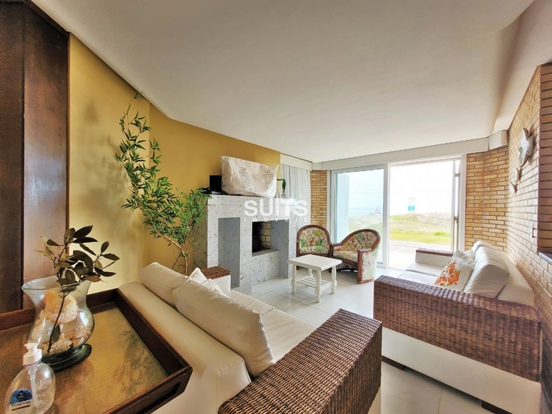 Excelente sobrado na beira mar da praia de Atlântida: 27ª foto da galeria de imagens do imóvel