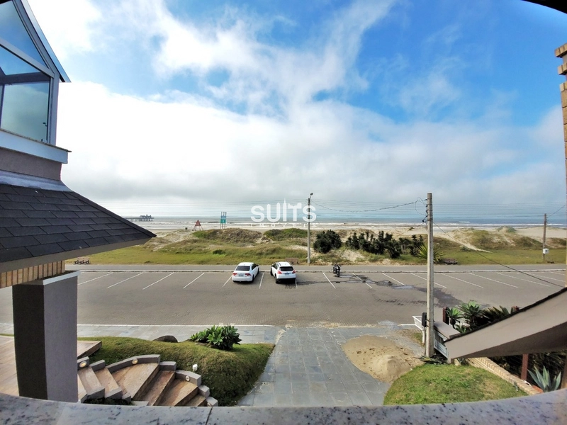 Excelente sobrado na beira mar da praia de Atlântida: 13ª foto da galeria de imagens do imóvel