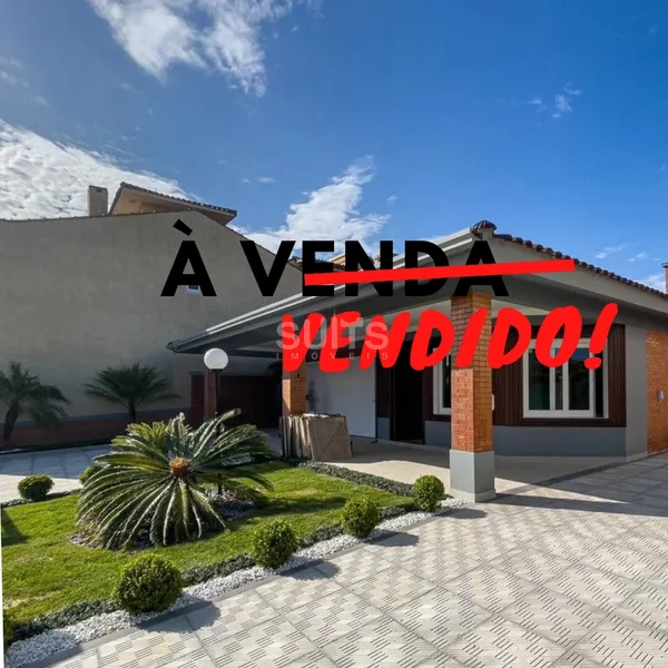 Ótima casa térrea no Centro de Xangri-Lá: 1ª foto da galeria de imagens do imóvel