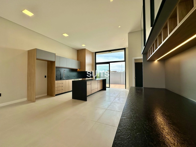 Excelente casa térrea à venda no condomínio Blue em Xangri-lá: 3ª foto da galeria de imagens do imóvel