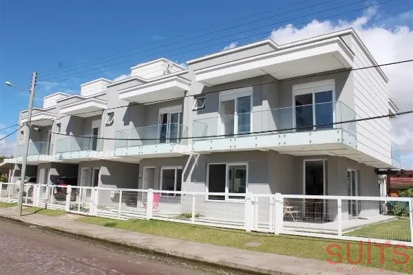 Excelente Duplex no Centro: 3ª foto da galeria de imagens do imóvel