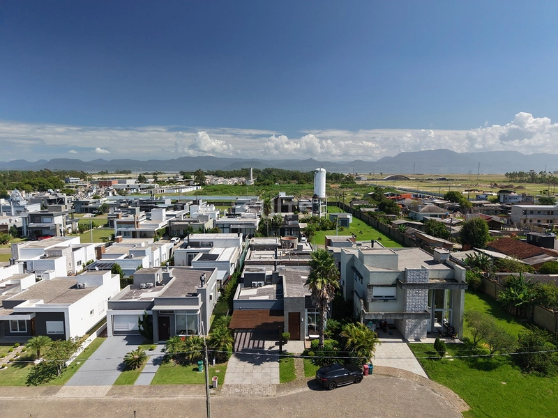 Linda casa no condomínio Dubai em Capão da Canoa: 28ª foto da galeria de imagens do imóvel