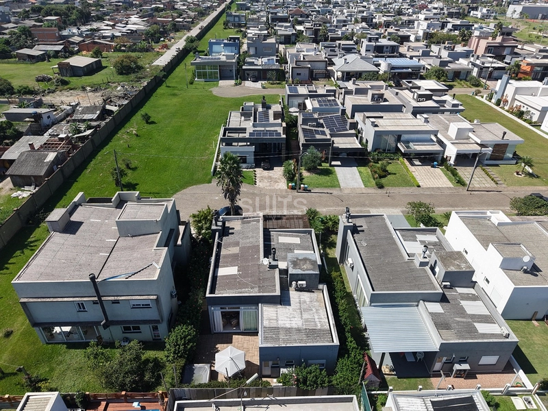 Linda casa no condomínio Dubai em Capão da Canoa: 26ª foto da galeria de imagens do imóvel