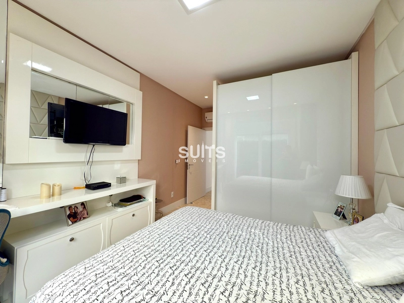 Excelente sobrado beira lago à venda no condomínio Enseada: 17ª foto da galeria de imagens do imóvel