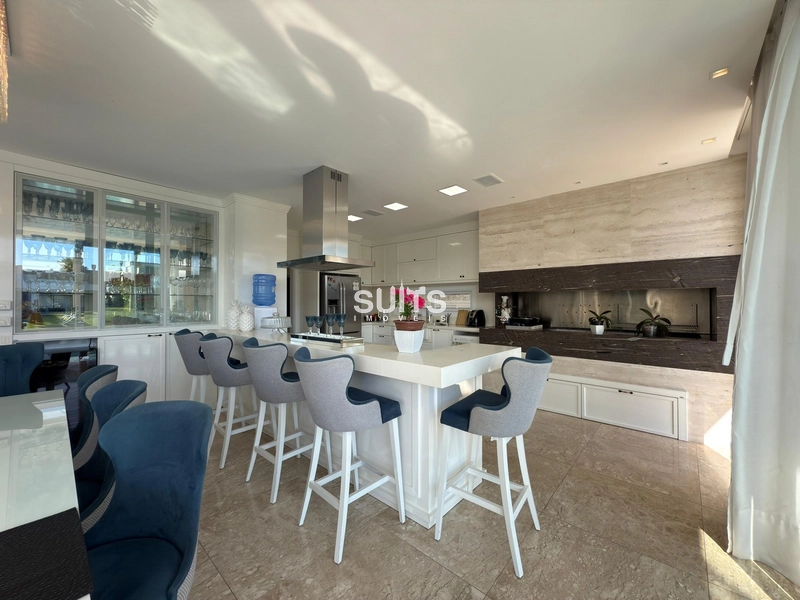 Excelente sobrado beira lago à venda no condomínio Enseada: 7ª foto da galeria de imagens do imóvel