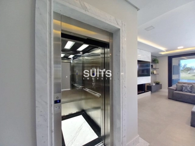 Linda sobrado beira lago em construção no condomínio Celebration: 34ª foto da galeria de imagens do imóvel