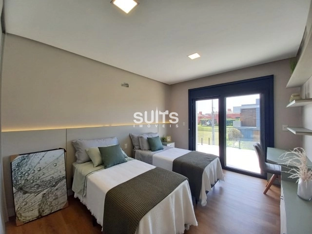 Linda sobrado beira lago em construção no condomínio Celebration: 19ª foto da galeria de imagens do imóvel