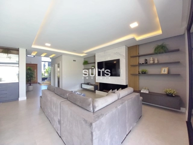 Linda sobrado beira lago em construção no condomínio Celebration: 4ª foto da galeria de imagens do imóvel