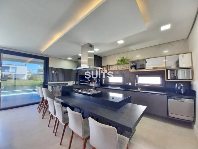 Linda sobrado beira lago em construção no condomínio Celebration: 9ª foto da galeria de imagens do imóvel