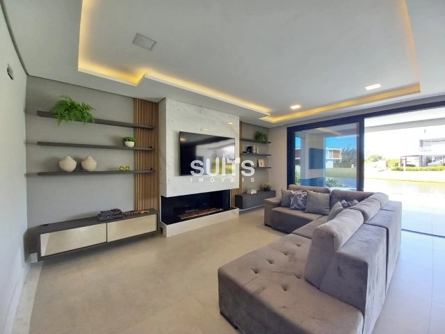 Linda sobrado beira lago em construção no condomínio Celebration: 5ª foto da galeria de imagens do imóvel