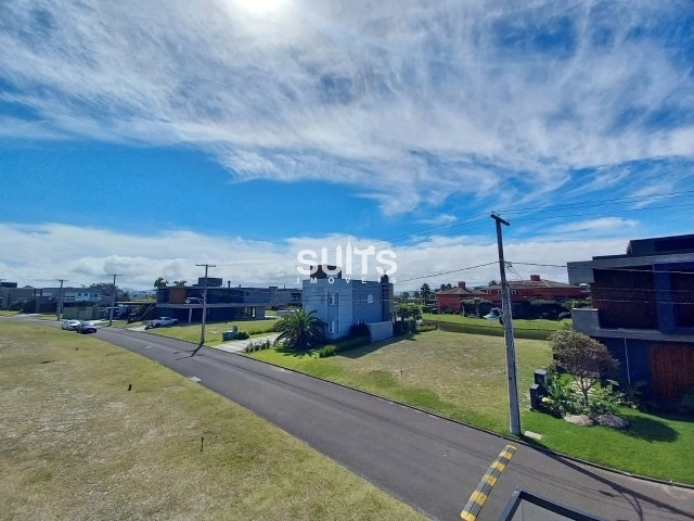 Linda sobrado beira lago em construção no condomínio Celebration: 35ª foto da galeria de imagens do imóvel