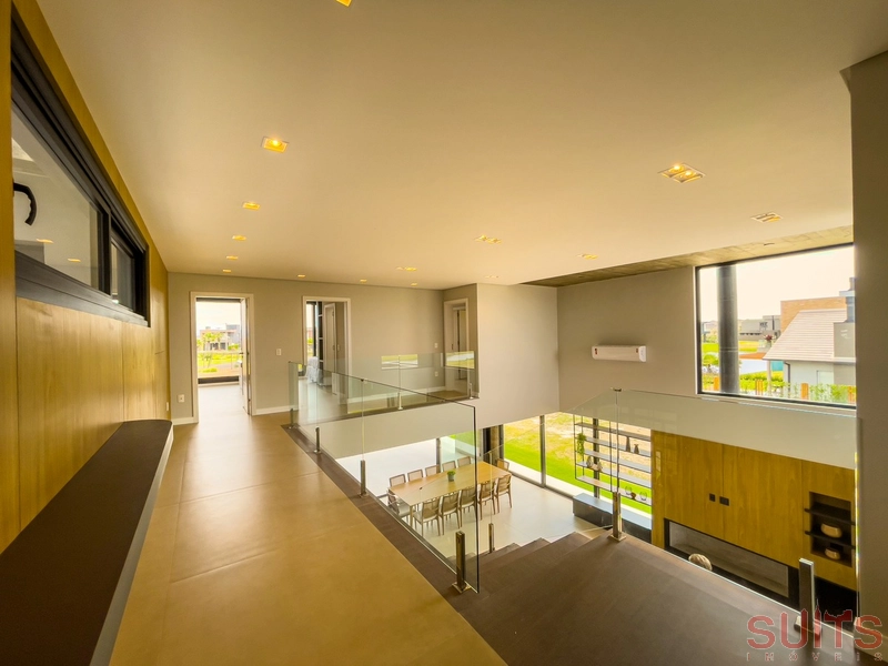 Excelente sobrado beira lago à venda no condomínio Celebration: 34ª foto da galeria de imagens do imóvel