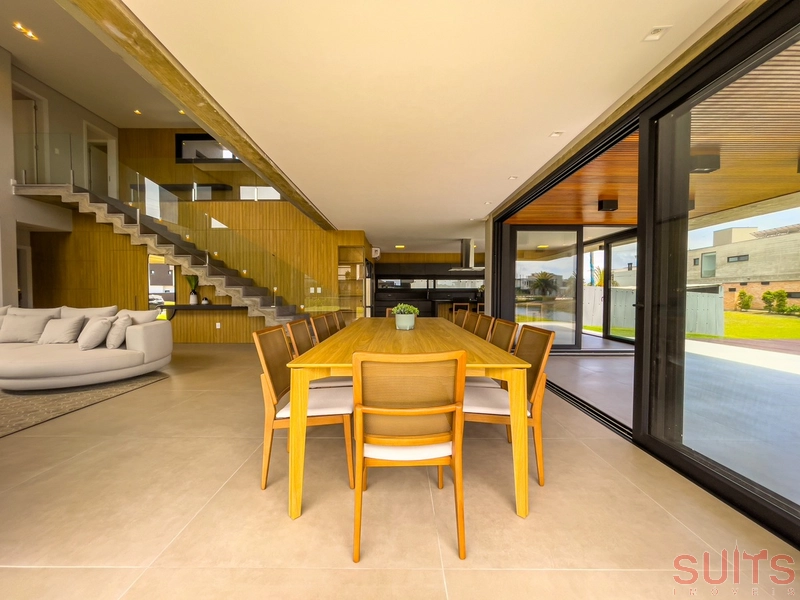 Excelente sobrado beira lago à venda no condomínio Celebration: 9ª foto da galeria de imagens do imóvel