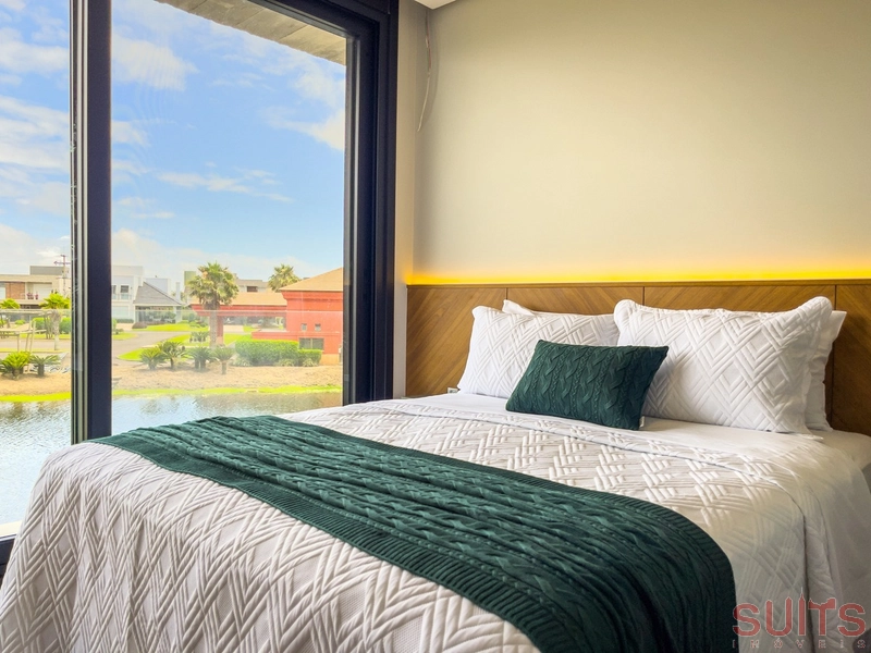 Excelente sobrado beira lago à venda no condomínio Celebration: 26ª foto da galeria de imagens do imóvel