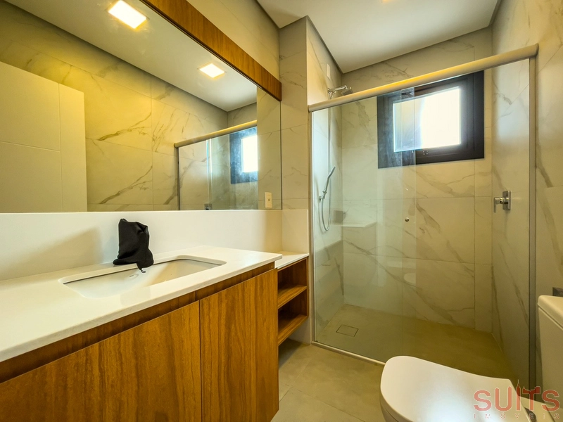 Excelente sobrado beira lago à venda no condomínio Celebration: 42ª foto da galeria de imagens do imóvel