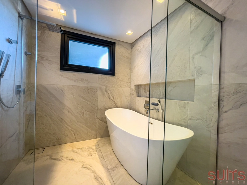 Excelente sobrado beira lago à venda no condomínio Celebration: 24ª foto da galeria de imagens do imóvel