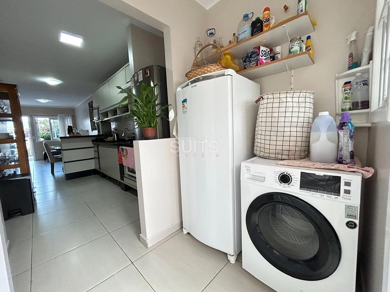 Excelente casa geminada à venda no Centro : 4ª foto da galeria de imagens do imóvel