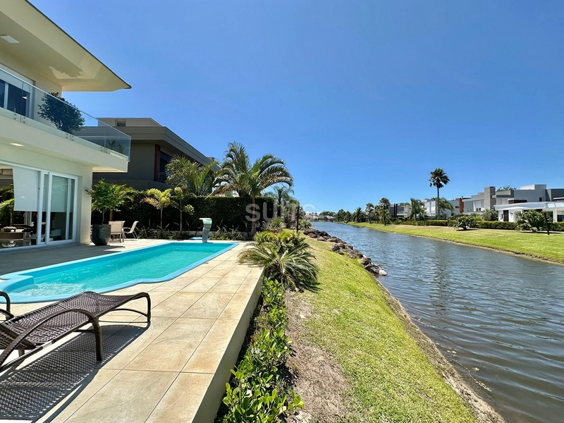 Excelente Sobrado beira lago no Condomínio Villagio Atlântida: 37ª foto da galeria de imagens do imóvel