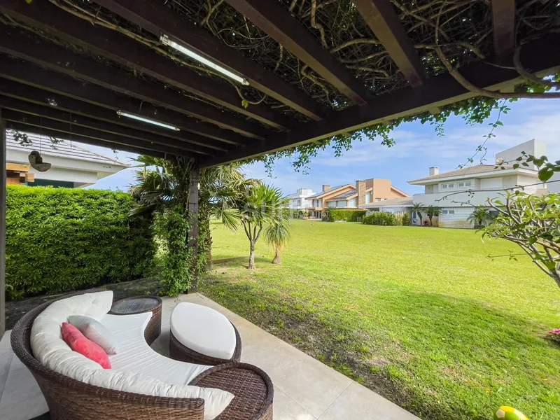 Incrível sobrado à venda no condomínio Ventura Club: 28ª foto da galeria de imagens do imóvel