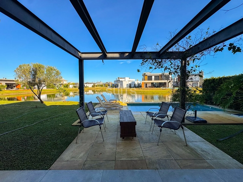 Excelente casa térrea à venda no condomínio Riviera: 25ª foto da galeria de imagens do imóvel