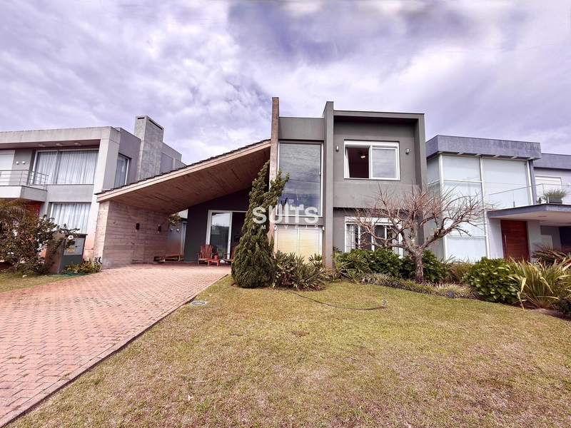 Excelente casa térrea à venda no condomínio Riviera: 1ª foto da galeria de imagens do imóvel