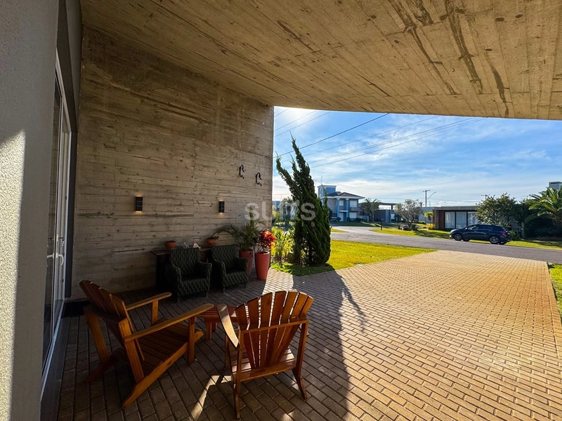 Excelente casa térrea à venda no condomínio Riviera: 4ª foto da galeria de imagens do imóvel