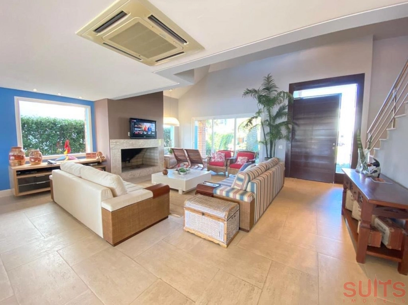 Magnifico sobrado beira lago no Condomínio Bosques de Atlântida: 6ª foto da galeria de imagens do imóvel