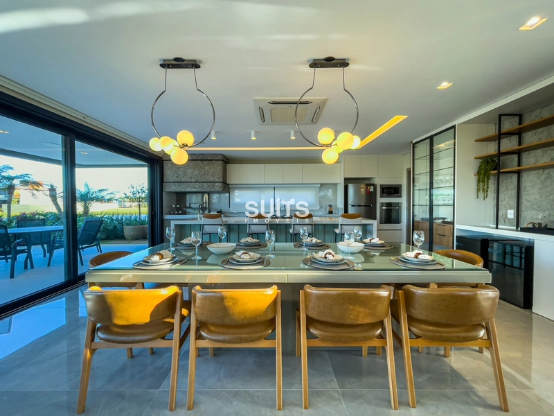 Excelente mansão com fundos para área verde no cond. Sense: 13ª foto da galeria de imagens do imóvel