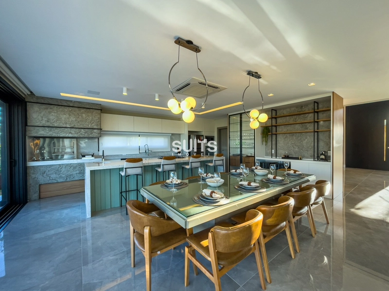 Excelente mansão com fundos para área verde no cond. Sense: 16ª foto da galeria de imagens do imóvel