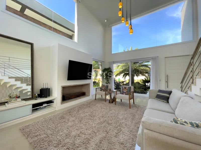 Lindo sobrado no condomínio Malibu: 4ª foto da galeria de imagens do imóvel