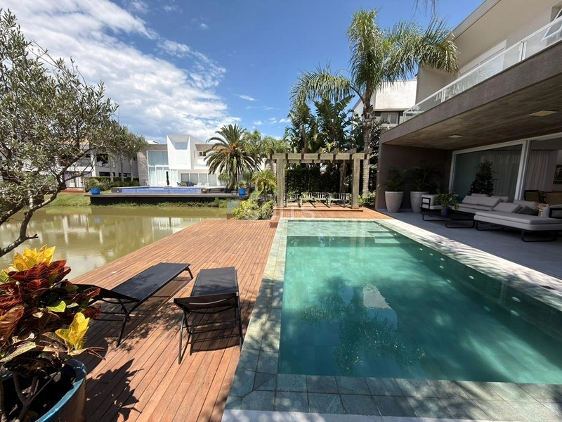 Lindo sobrado no condomínio Malibu: 24ª foto da galeria de imagens do imóvel