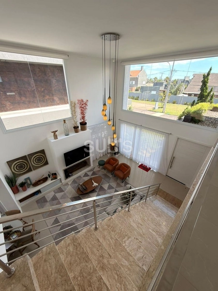 Lindo sobrado no condomínio Malibu: 32ª foto da galeria de imagens do imóvel