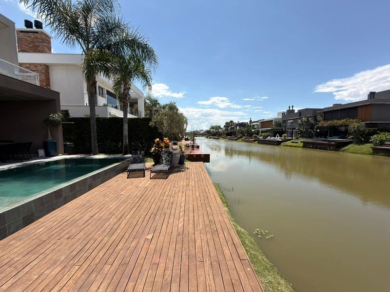 Lindo sobrado no condomínio Malibu: 19ª foto da galeria de imagens do imóvel