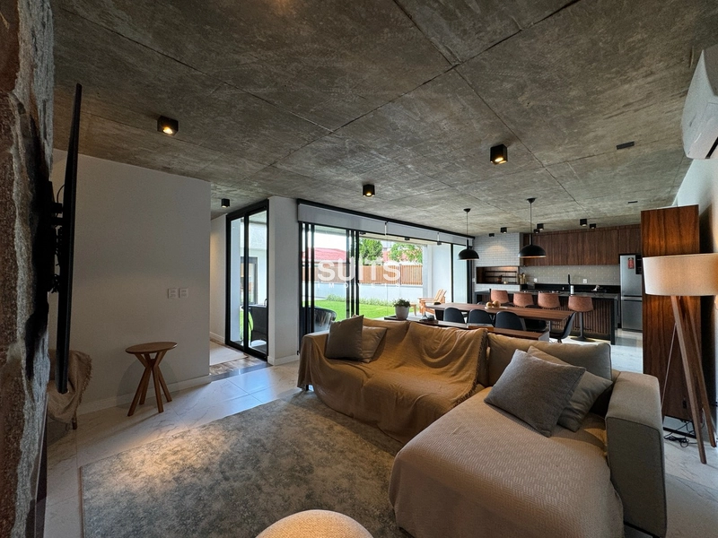 Excelente casa próxima ao mar no Centro de Xangri-Lá: 5ª foto da galeria de imagens do imóvel