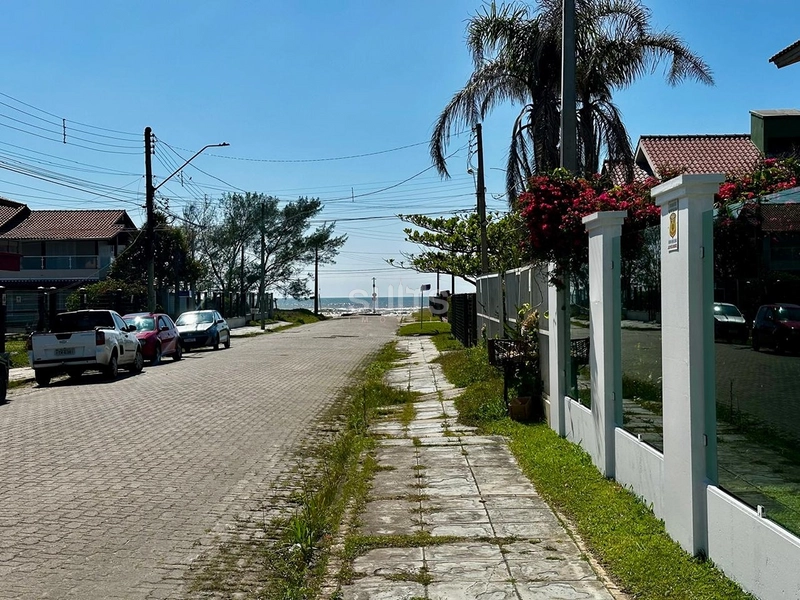 Excelente sobrado à venda no Centro : 3ª foto da galeria de imagens do imóvel